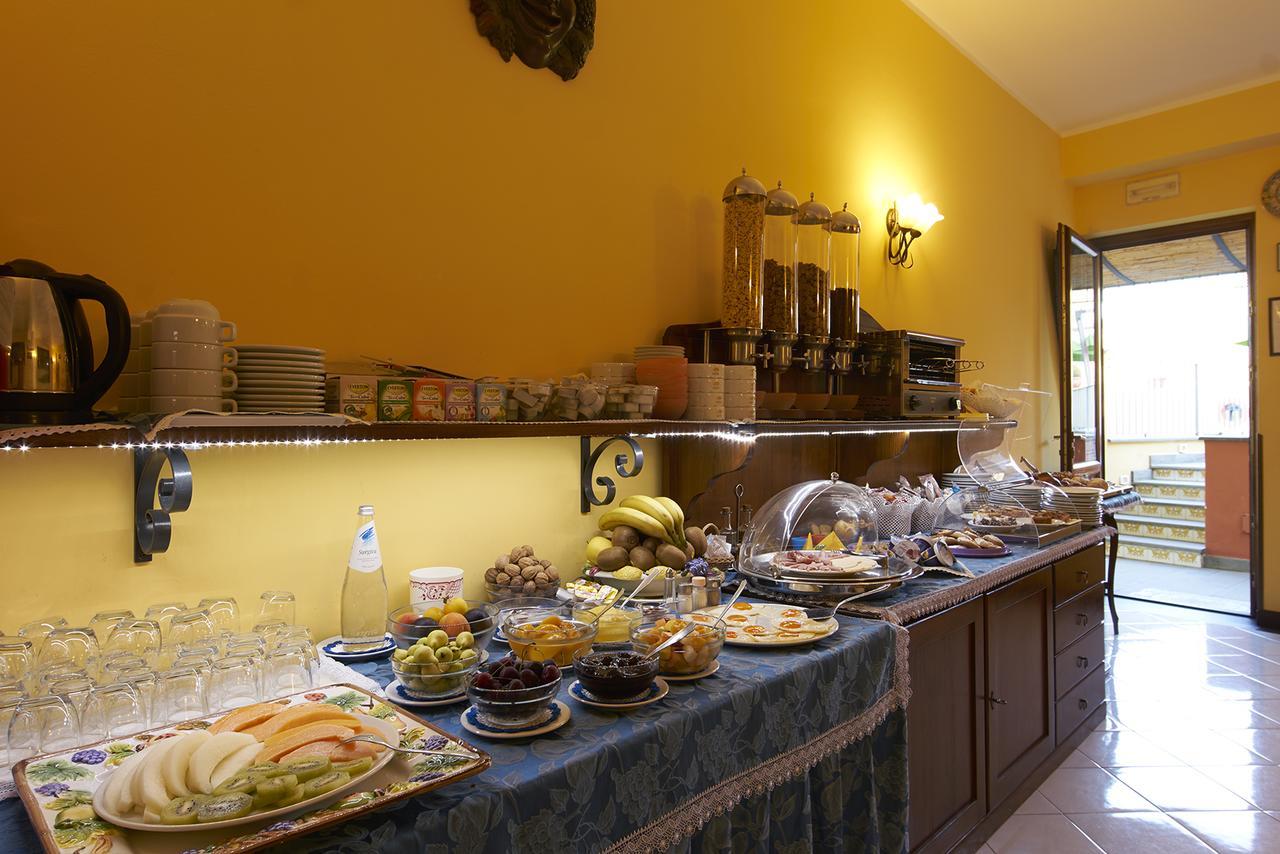 ליפארי Hotel A Pinnata מראה חיצוני תמונה